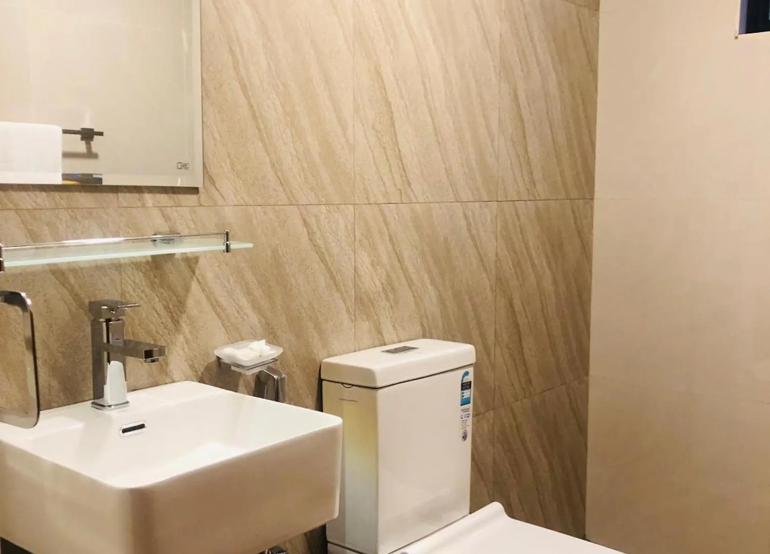 Guest house R21 Nuwara Eliya Hotel
