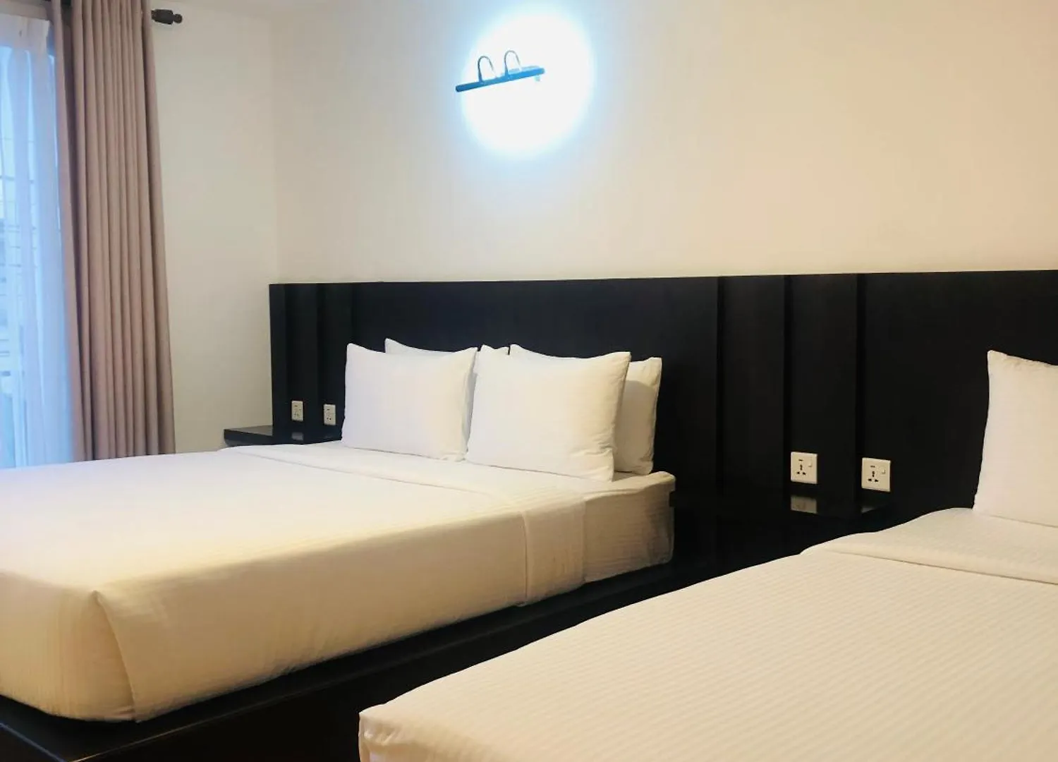 R21 Nuwara Eliya Hotel