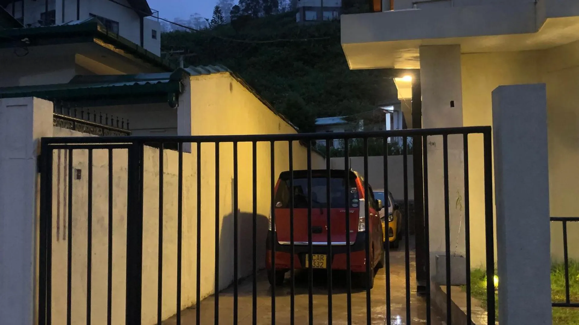 R21 Nuwara Eliya Hotel